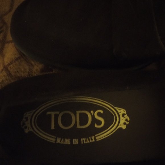 Tod's Classic Loafer - Picture 7 of 7